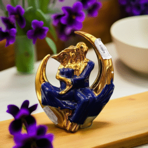 4701- Ceramic Couple Figurine