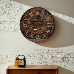 9137- Mechanical Clock