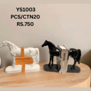 YS1003 Horse Showpiece