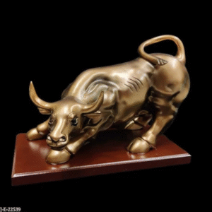 YS211 Bull Showpiece