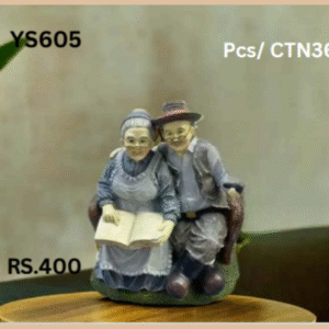 YS605 Old Couple Showpiece