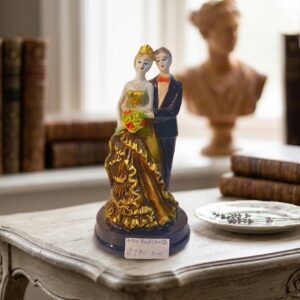 2NO RED COUPLE ( Romantic Wedding Couple Decorative Showpiece )