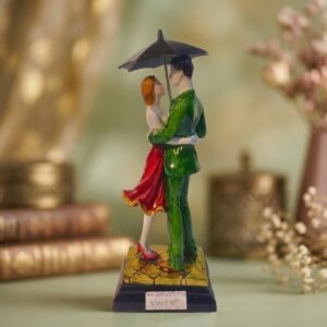 4NO ( Romantic Umbrella Couple Showpiece )