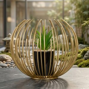 1823 (Luxury Golden Orb Metal Planter)