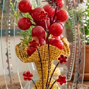9195 (Elegant Crystal Frame Berry Flower Vase Showpiece)