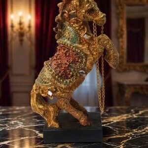 1835 (Royal Decorative Horse Showpiece Statue)