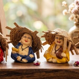 712 (Joyful Village Friends Mini Monk Figurine Set)
