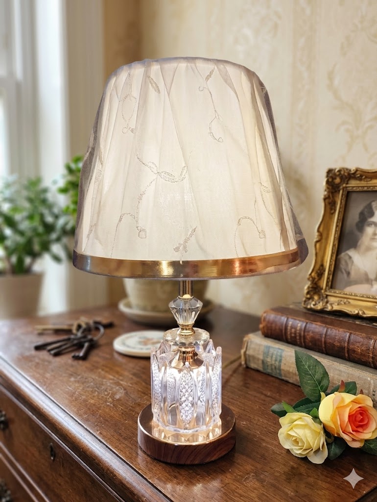 YS1620 ( Crystal Glow Luxury Table Lamp ) ( PcsCtn.24 )