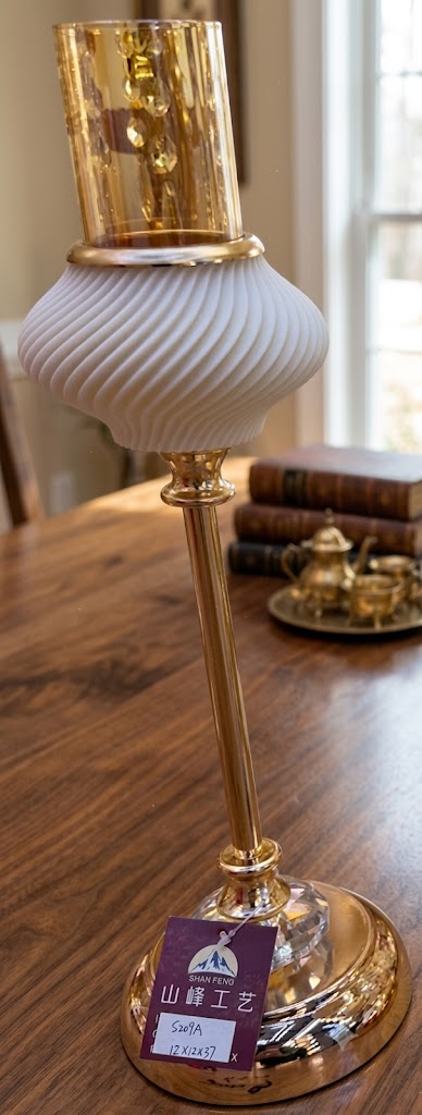 YS2009 ( Elegant Twisted Hurricane Candle Holder – Gold Luxe Edition ) ( PcsCtn.24 )