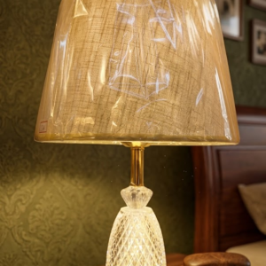 YS2195 ( Elegant Cut Crystal Accent Table Lamp with Brass Finish and Beige Linen Shade ) ( PcsCtn.24 )