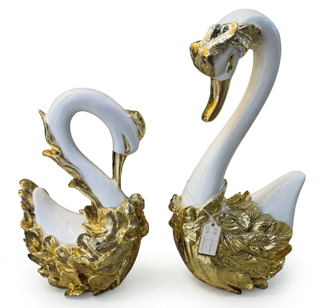 YS2376 ( Luxury Swan Couple Figurine Set – White & Gold Polyresin Decorative Showpieces ) ( PcsCtn.12 ) - Image 2