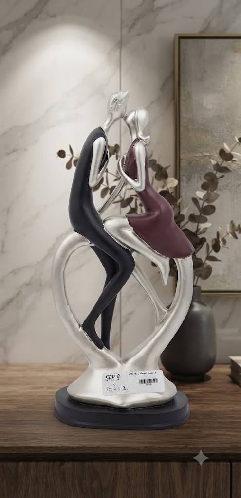 3178 ( Modern Romantic Couple Resin Showpiece )