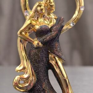 4700 ( Golden Romantic Couple Heart Showpiece )