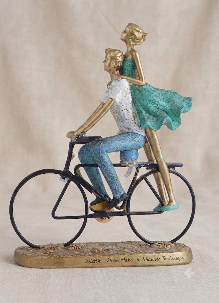 5392 ( Romantic Couple on Bicycle Decorative Figurine )