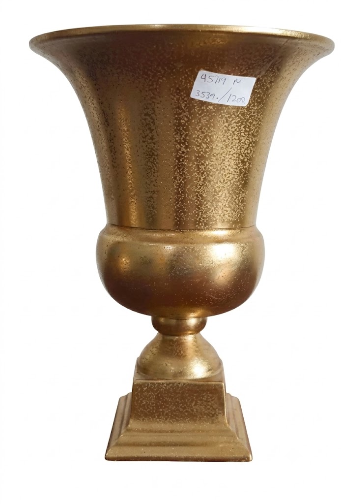 9527 ( Royal Gold Trumpet Metal Decorative Urn Vase ) - Image 2