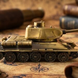 YS2168 ( Vintage Golden Military Tank Decorative Model )