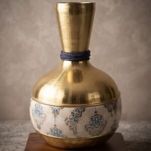 9619 ( Royal Golden Decorative Vase with Ornamental Cream Band )