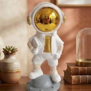 AR3138 ( Astronaut Decorative Showpiece with Golden Helmet )