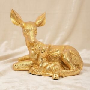 G.713  ( Golden Deer Family Sculpture )