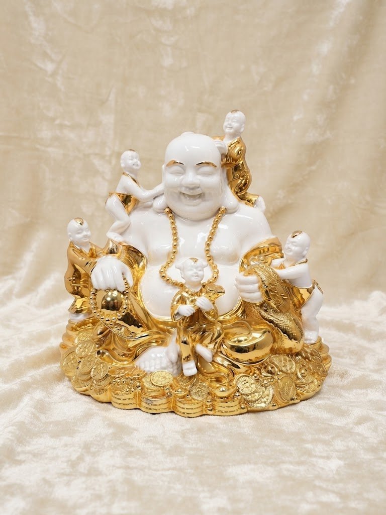 WG.2026 ( Laughing Buddha with Five Children โ White and Gold Prosperity Decorative Statue )