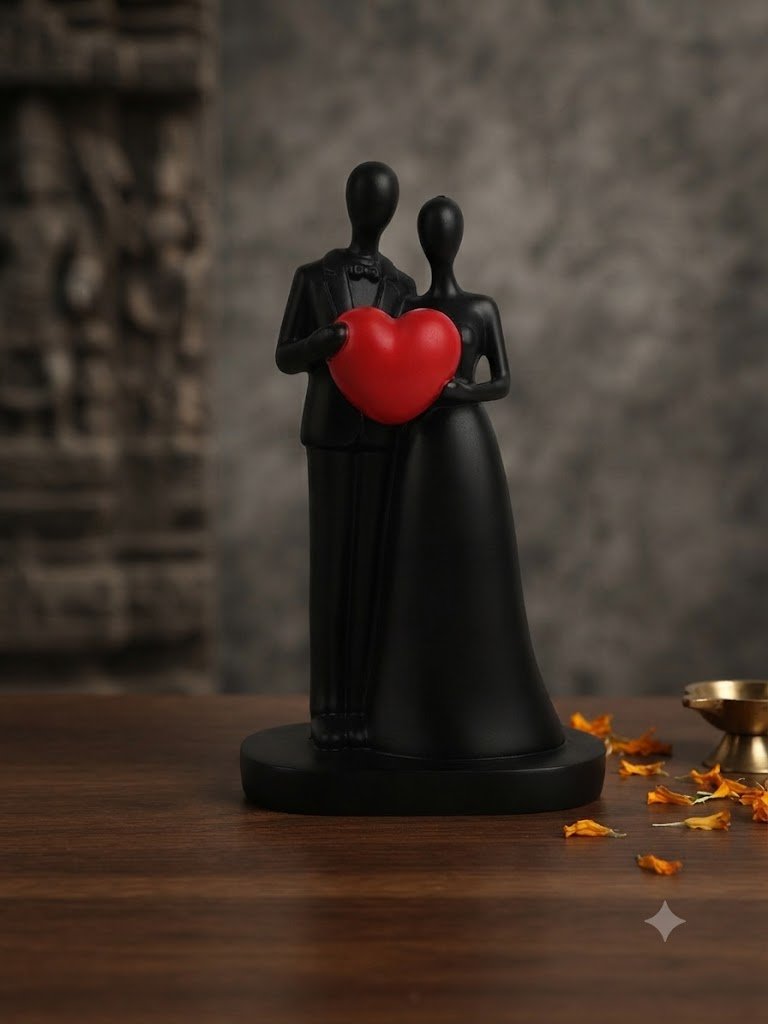 YS1507 ( Elegant Black Couple Love Heart Sculpture โ Romantic Decorative Showpiece )