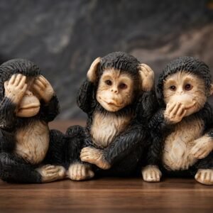 YS 2955 Three Wise Monkeys Family Decorative Figurine Set